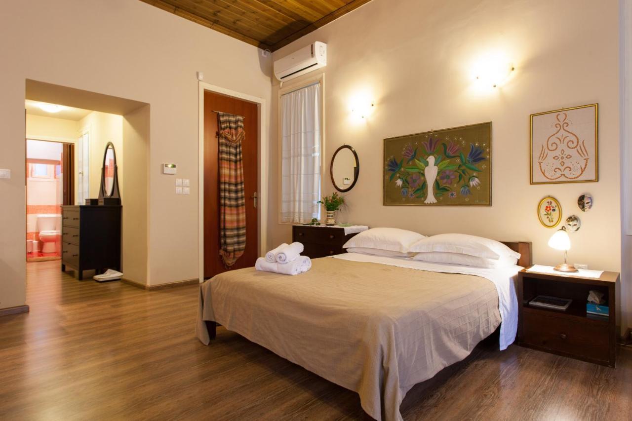 Psyri Neoclassical House Yard Free Parking Athens Ngoại thất bức ảnh