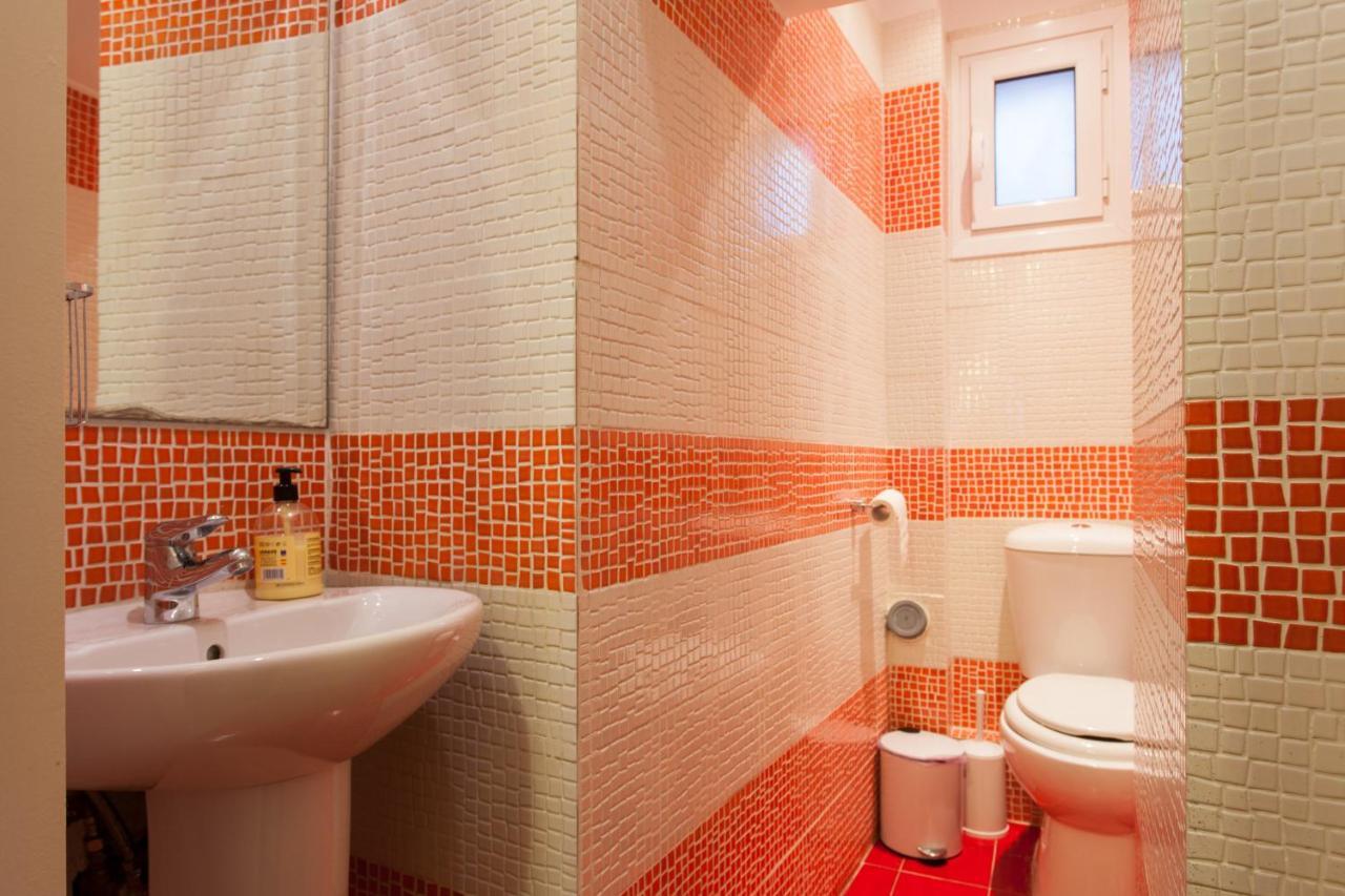 Psyri Neoclassical House Yard Free Parking Athens Ngoại thất bức ảnh